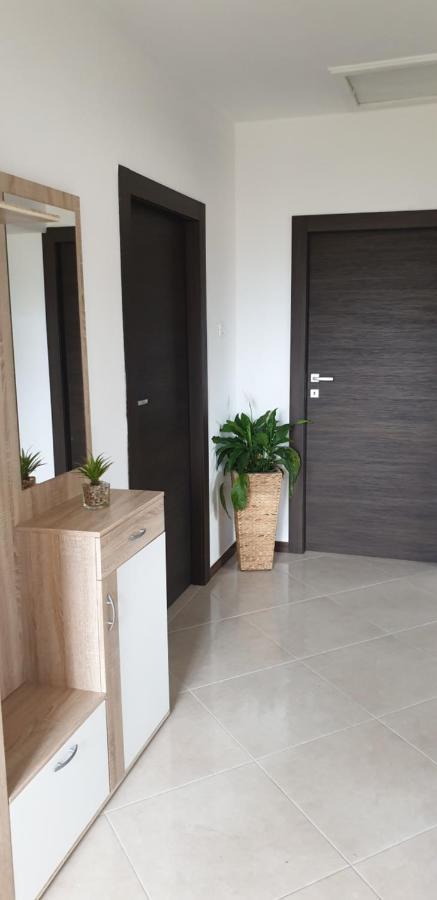 Apartman Lena Póla Kültér fotó