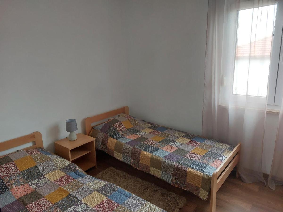 Apartman Lena Póla Kültér fotó